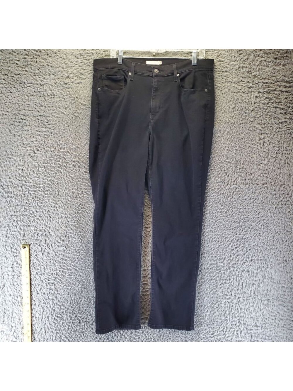 Levis Jeans Womens 16 Black Classic Straight Stretch Denim *Read*